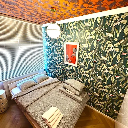 アパート Piltza House *